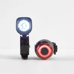 Bontrager Glo/Ember Comp RS Beleuchtungsset -Sattelstützen Verkaufsgeschäft bild2dhIKEw02ACOgm