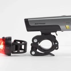 Bontrager Glo/Ember Comp RS Beleuchtungsset -Sattelstützen Verkaufsgeschäft bild39lo1XofvDwUV3